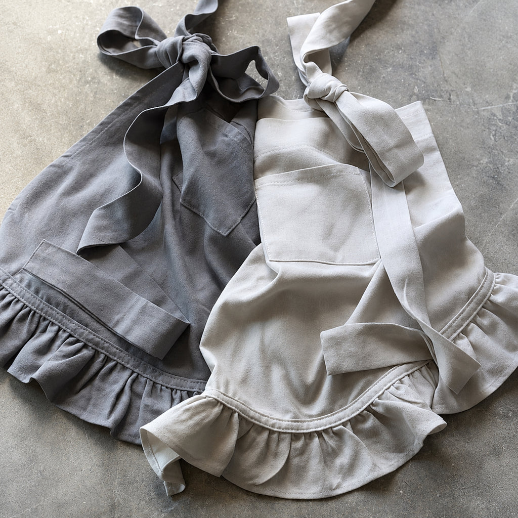 Simmer Down Cookware Half Apron, Heirloom Ruffle