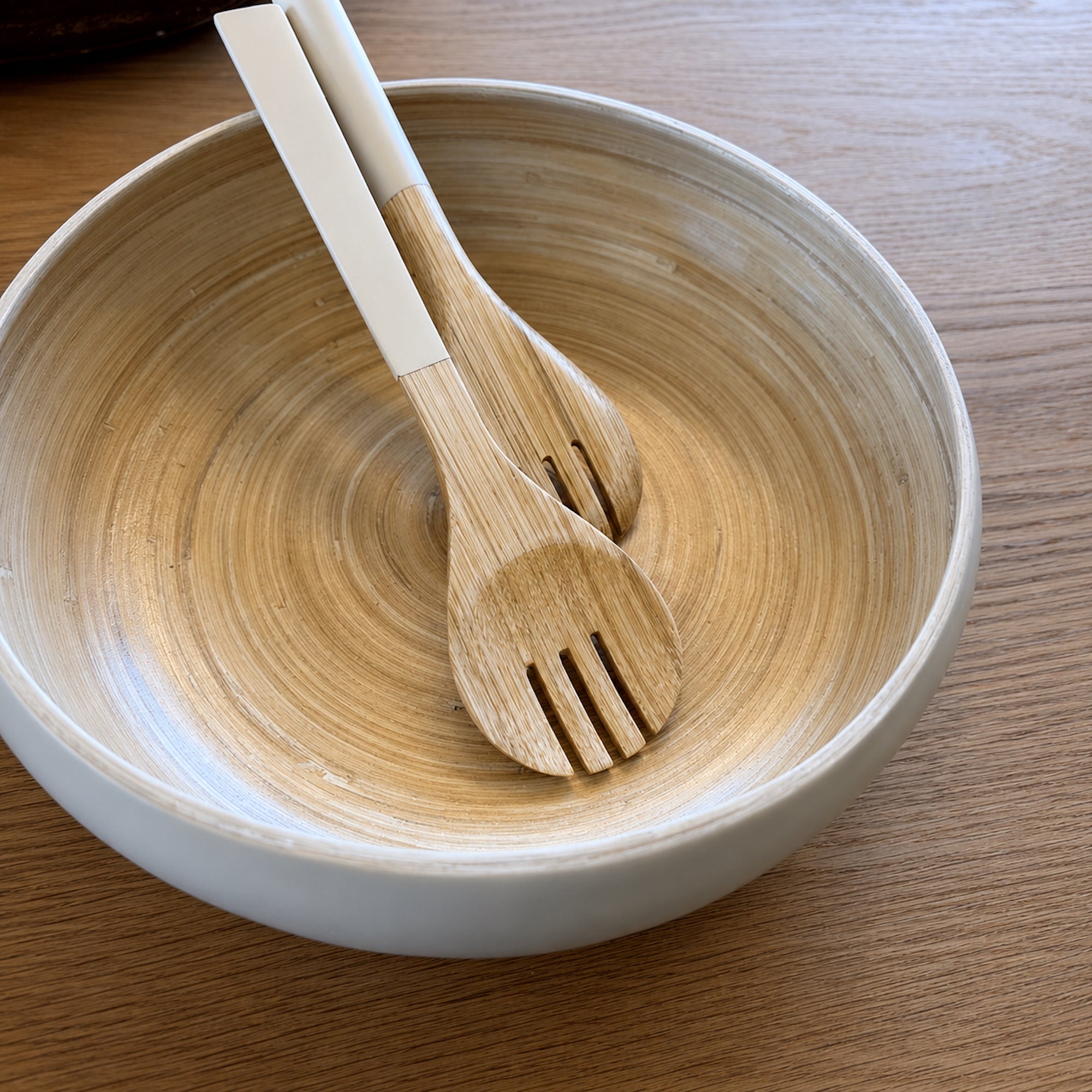 Simmer Down Cookware Salad Serving Bowl with Tongs, 11.8 inch
